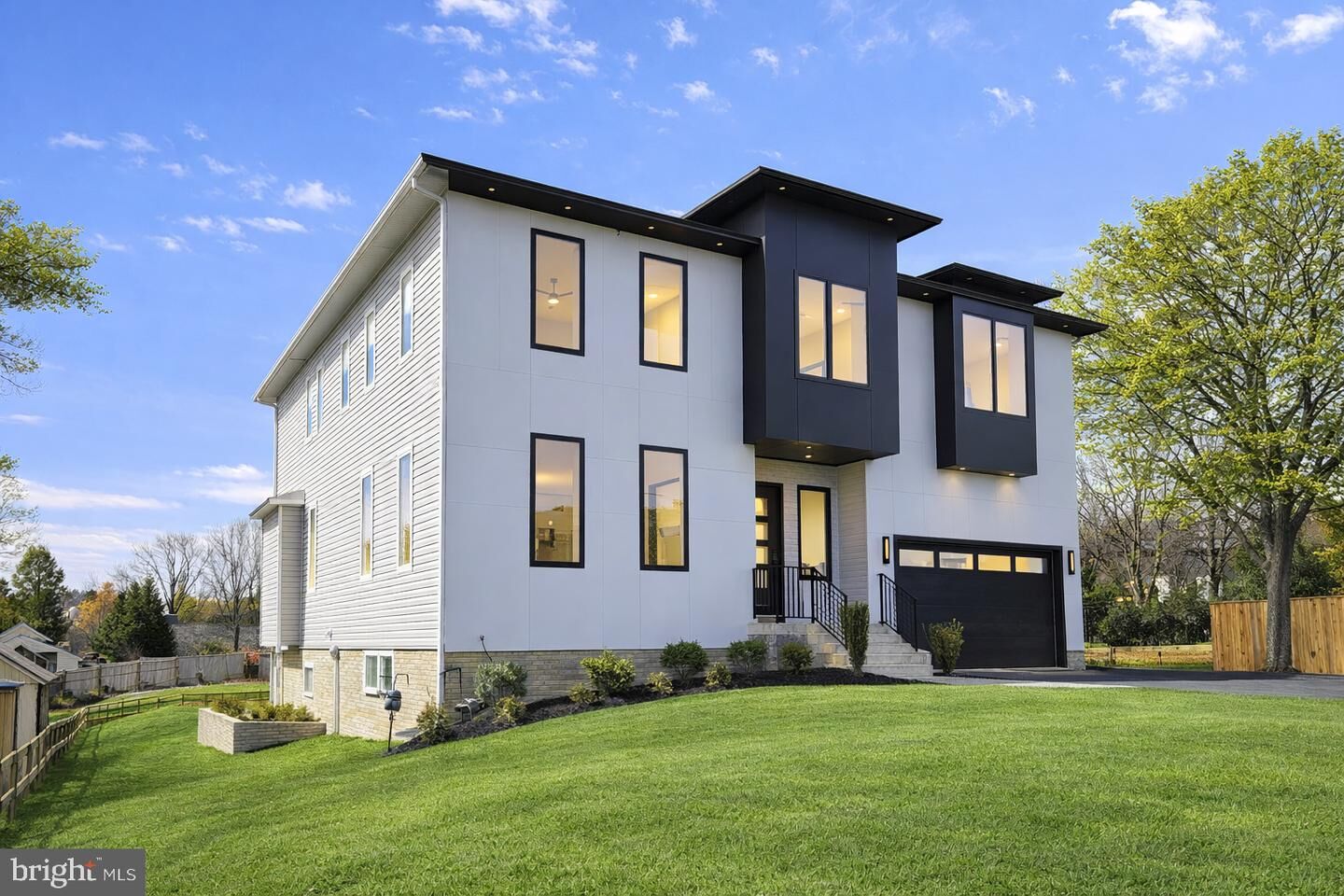 Property Photo:  2613 Beacon Hill Road  VA 22306 