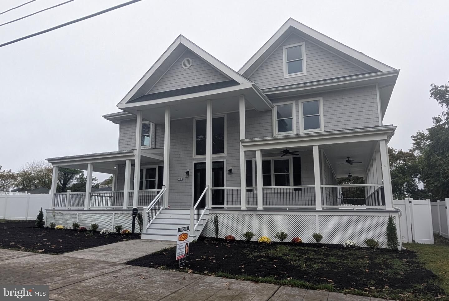 Property Photo:  123 Cedar Avenue E  NJ 08244 