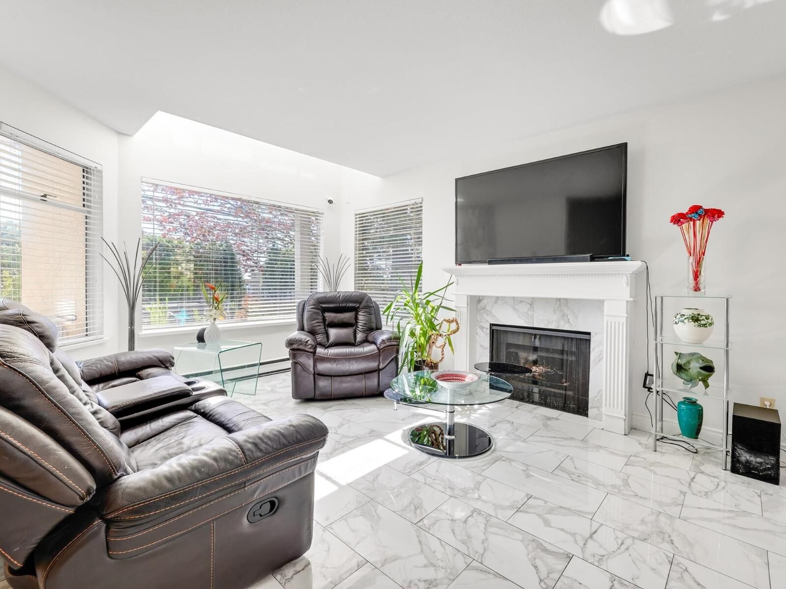 Property Photo:  1225 Merklin Street 101  BC V4B 4B8 