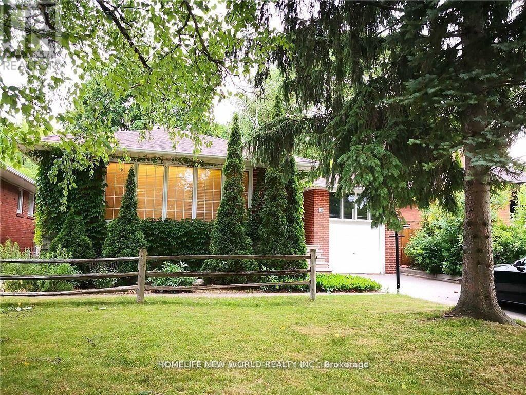Property Photo:  10 Millgate Crescent  ON M2K 1L6 