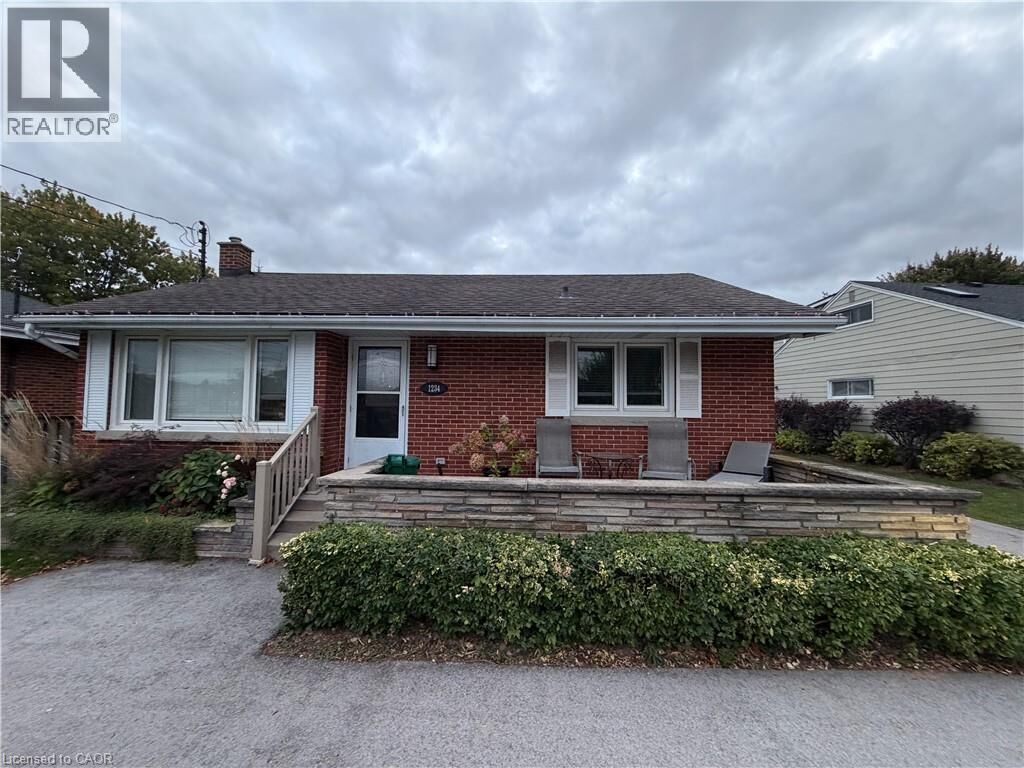 Property Photo:  1234 Highway 8 Highway Lower  ON L8E 5K2 