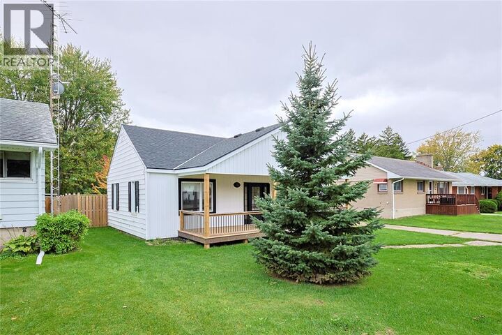 Property Photo:  281 Hill Street  ON N0N 1G0 
