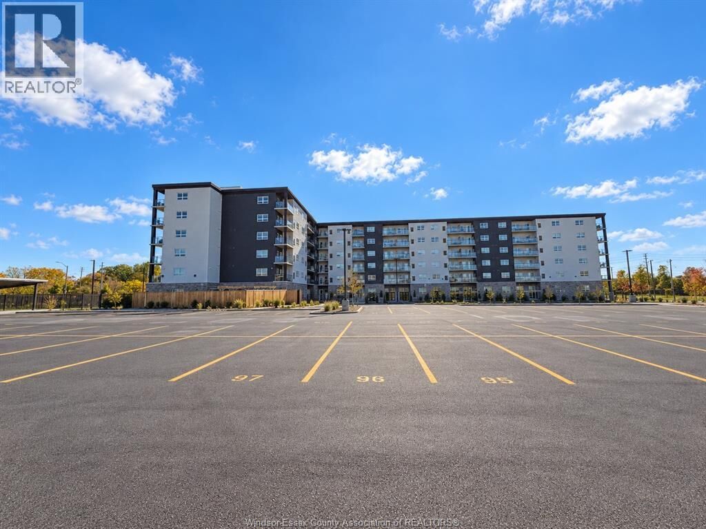 Property Photo: 3565 Forest Glade Drive 507 ON N8R 1X9