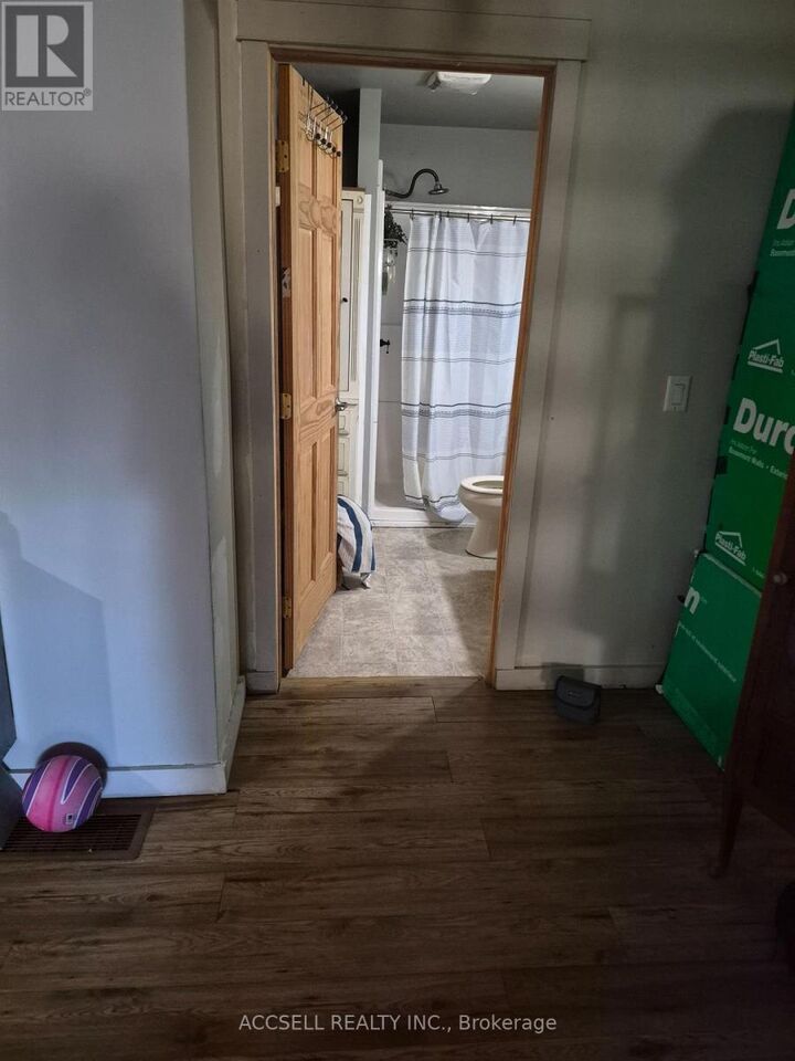 Property Photo: 1363 West Edward Street West ON N0P 2R0