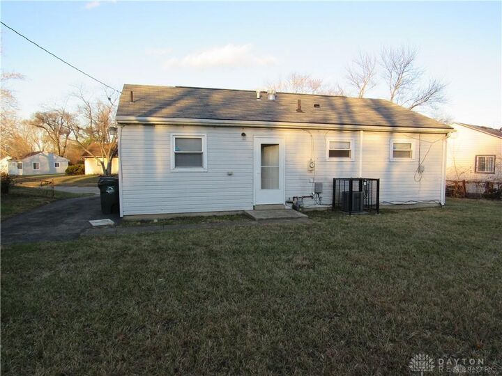 Property Photo: 4976 Marburn Avenue OH 45417