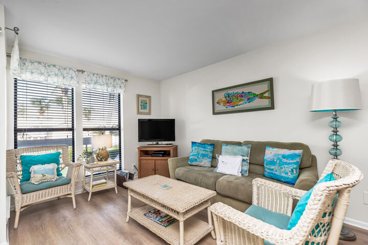Property Photo: 775 Gulf Shore Drive 8109 FL 32541