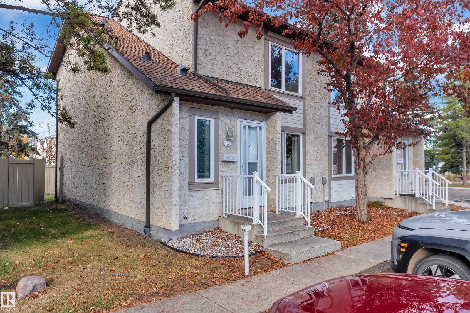 Property Photo:  11115 27 Avenue NW 2  AB T6J 5N3 