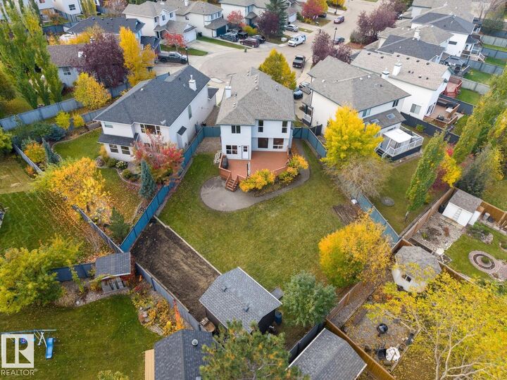 Property Photo:  1320 Barnes Close SW  AB T6W 1G6 