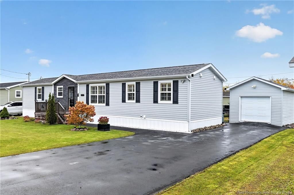 Property Photo:  248 Bonaventure Street  NB E4P 0H1 