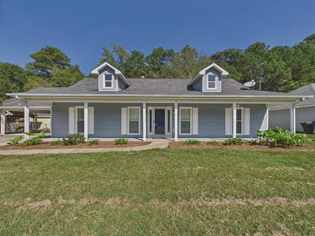 Property Photo:  654 Lee Road 0553  AL 36867 