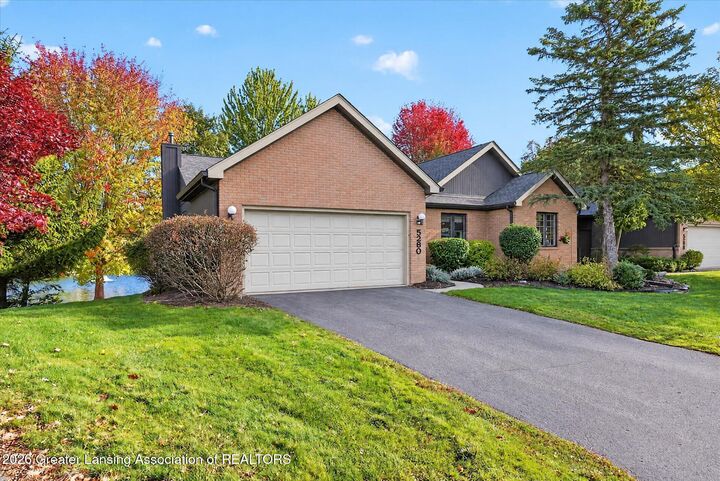 Property Photo:  5260 Golden Circle  MI 48823 