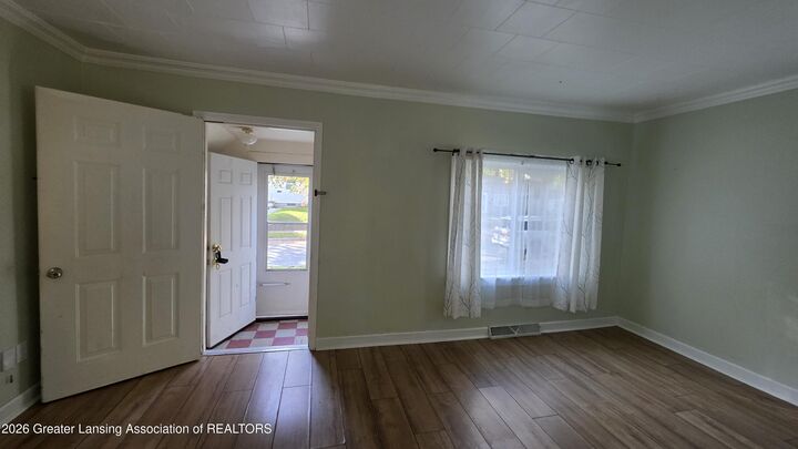Property Photo: 722 Maryland Avenue MI 48906