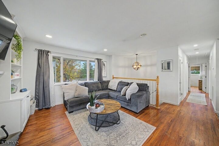 Property Photo:  31 Dogwood Dr  NJ 07860 