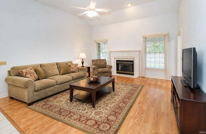 Property Photo: 116 N Faith Way IN 47712