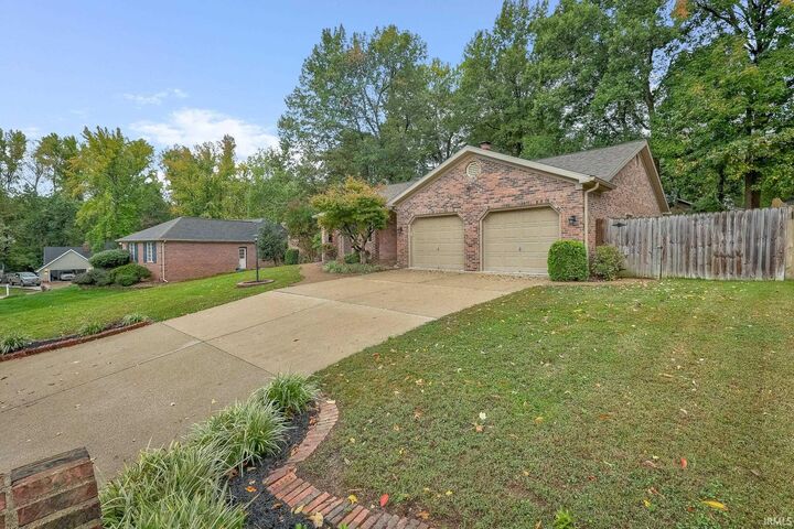 Property Photo:  6576 Green Hill Drive  IN 47711 