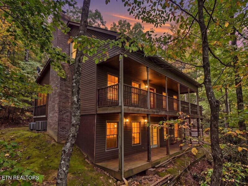 Property Photo:  521 Jefferson Rd  TN 37738 