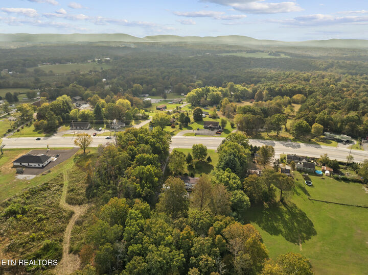 Property Photo:  3533 Peavine Rd  TN 38571 