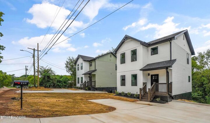 Property Photo:  121 Ingersoll Ave  TN 37920 
