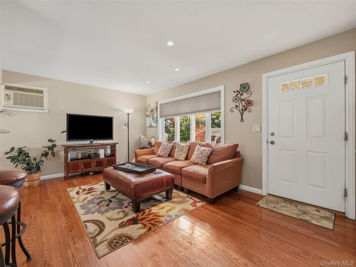 Property Photo:  2 Valley View Terrace  NY 10901 