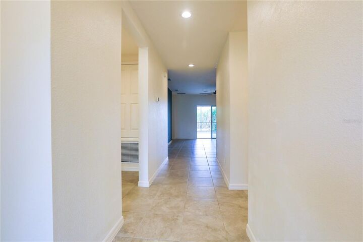 Property Photo: 224 Denali Street FL 33844