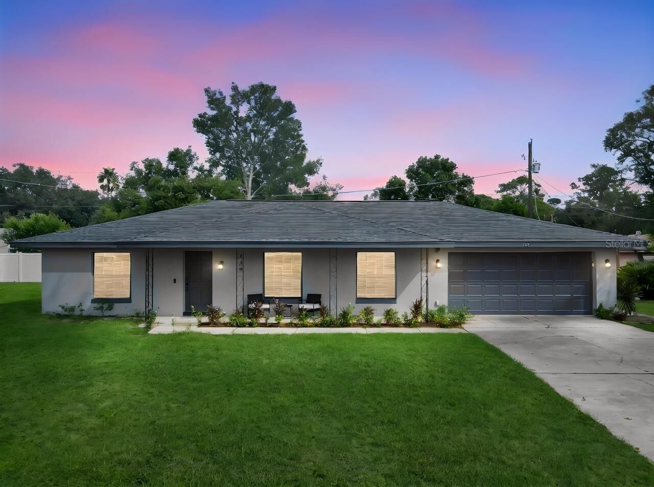 Property Photo: 128 Lagoon Road FL 33884