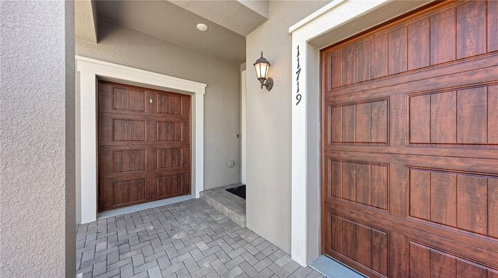 Property Photo: 11719 11719 Lilac Pearl Lane FL 34219