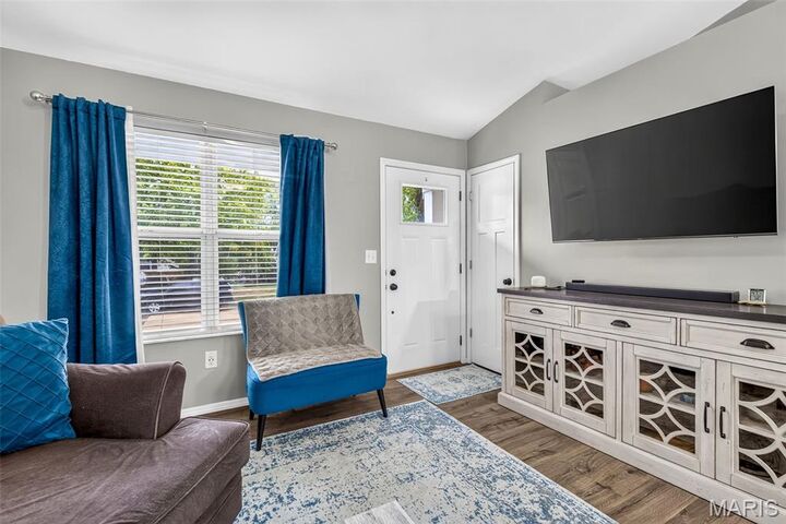 Property Photo:  37 Royal Oaks Drive  MO 63366 