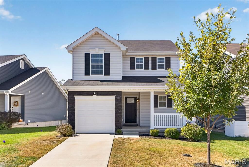 Property Photo:  511 Rolling Meadow Drive  MO 63025 