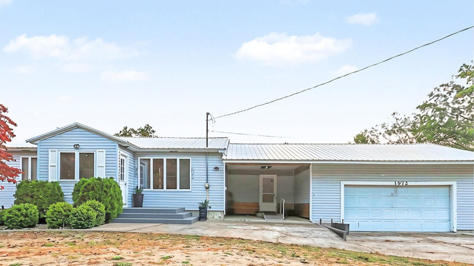 Property Photo:  1972 S Maple Island Road  MI 49442 