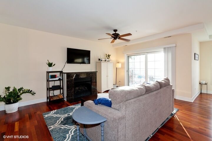 Property Photo: 36 S Cass Avenue 3B IL 60559