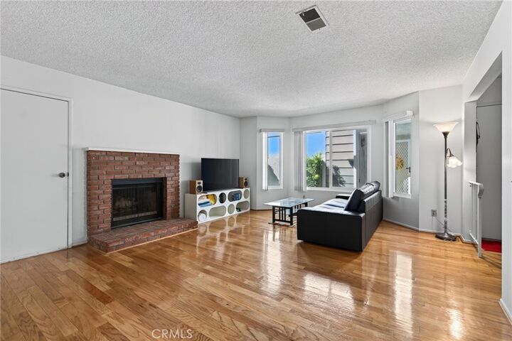 Property Photo:  15727 Tetley 5H  CA 91745 