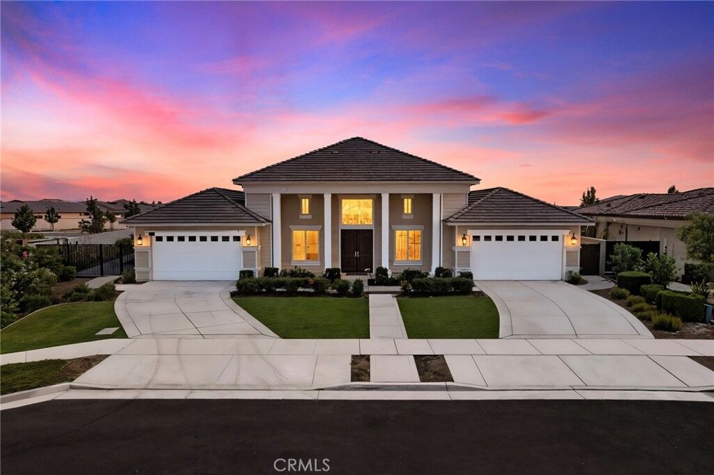 Property Photo:  12303 Hemmerling Lane  CA 93311 