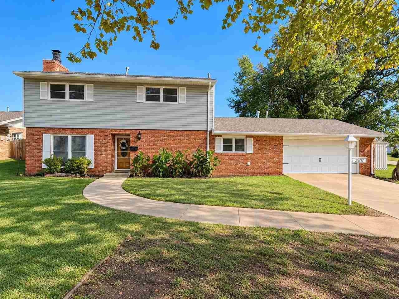 Property Photo:  2101 Garden  OK 74601 