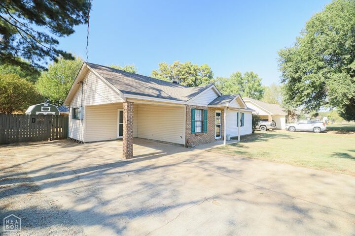 Property Photo:  421 Byrn Lane  AR 72472 