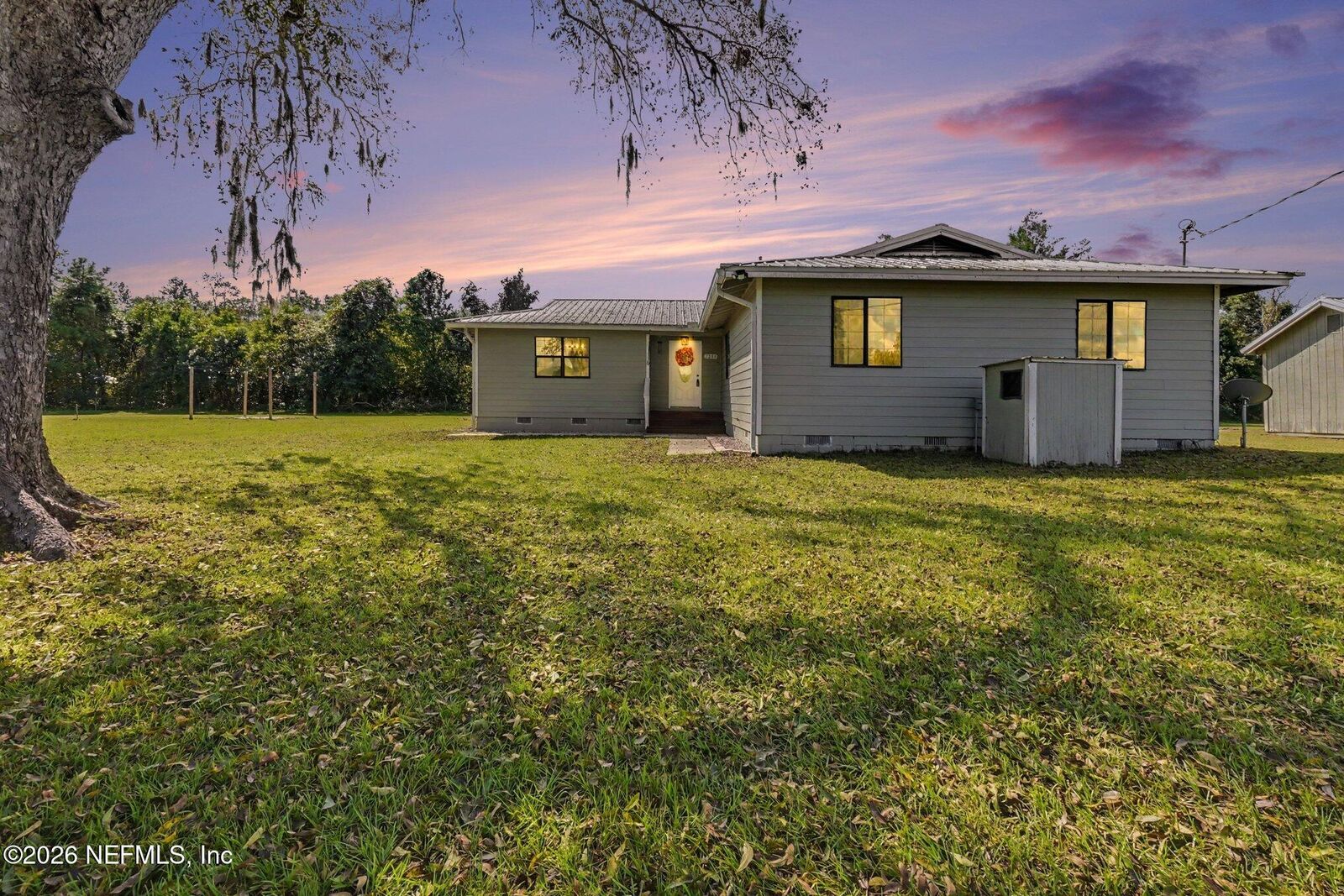 Property Photo:  7284 NW County Road 229A  FL 32091 