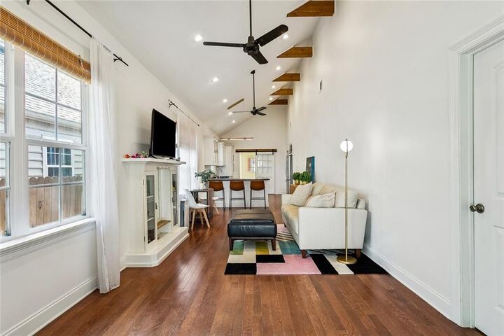 Property Photo: 6073 Memphis Street LA 70124