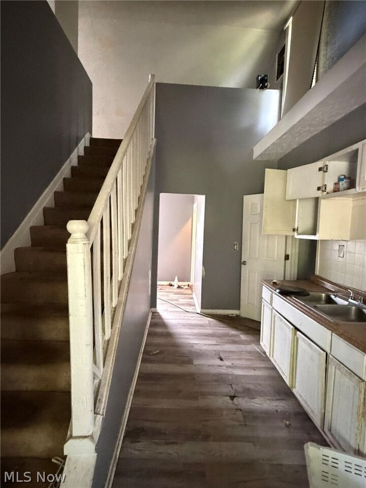 Property Photo:  3304 W 34th Street  OH 44109 