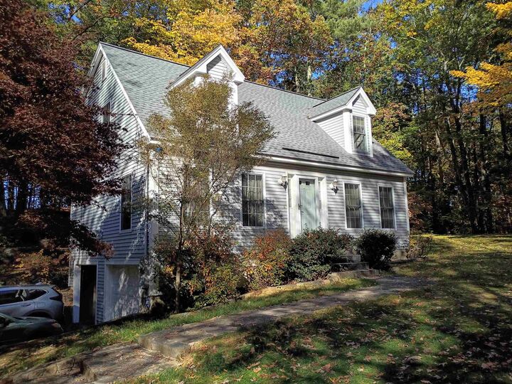 Property Photo:  13 Lane Road  NH 03077 