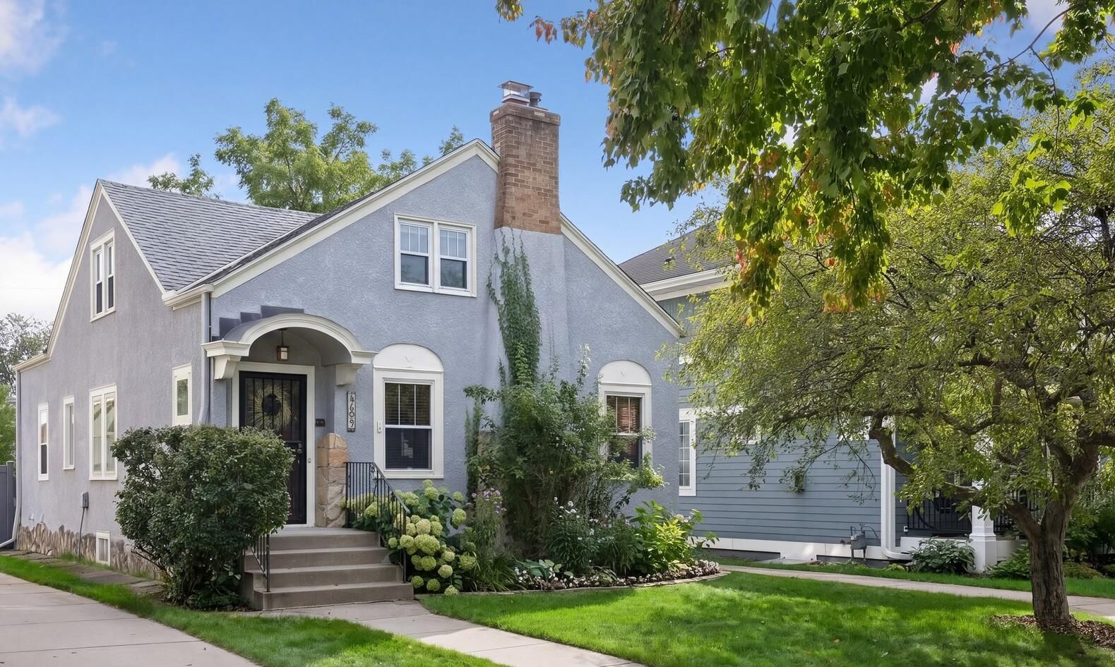 Property Photo: 4609 Drew Avenue S MN 55410