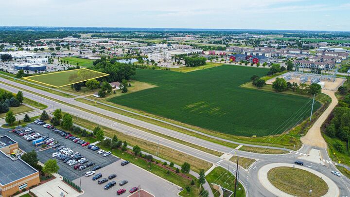 Property Photo: 2 A Madison Avenue MN 56001