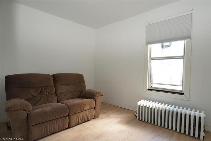 Property Photo:  13 Albert Street  ON L3B 4G1 