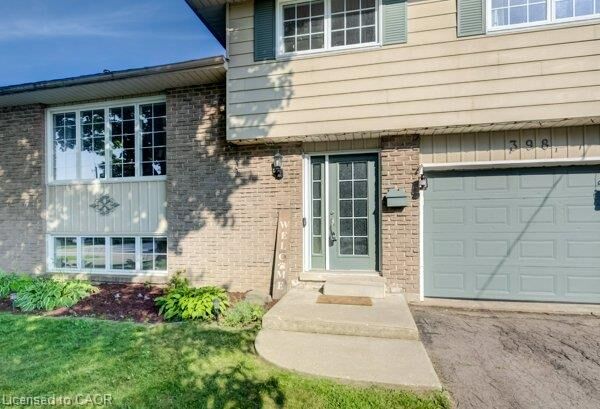 Property Photo:  398 Boyne Avenue  ON N4W 3K4 