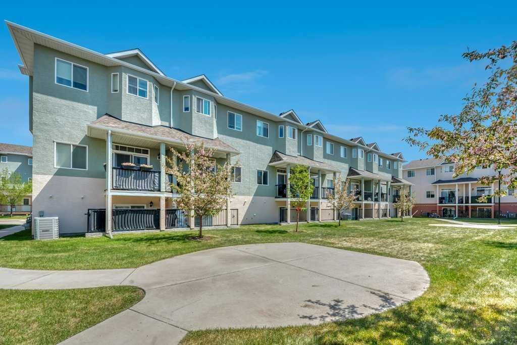 Property Photo:  318 Strathcona Circle  AB T1P 0B1 