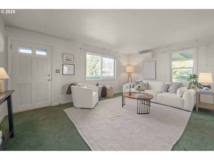 Property Photo:  356 W 21st Ave  OR 97405 