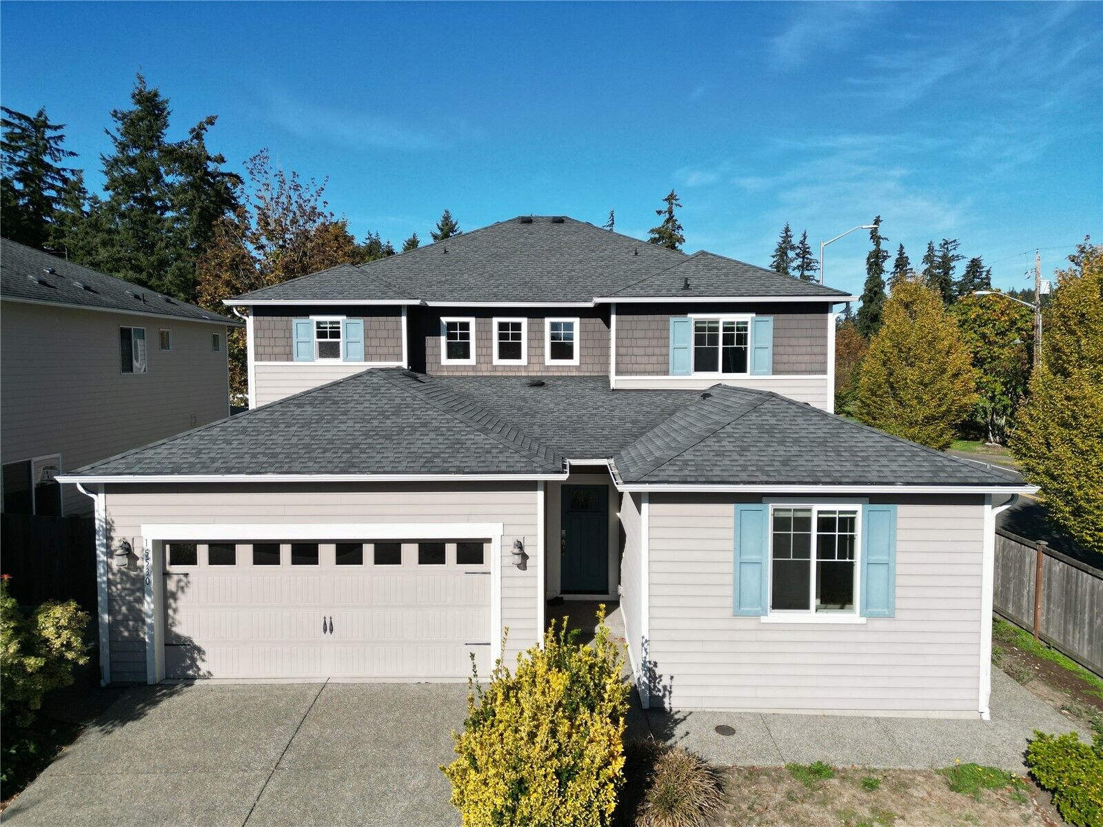 Property Photo: 15530 SE 277th Place WA 98042