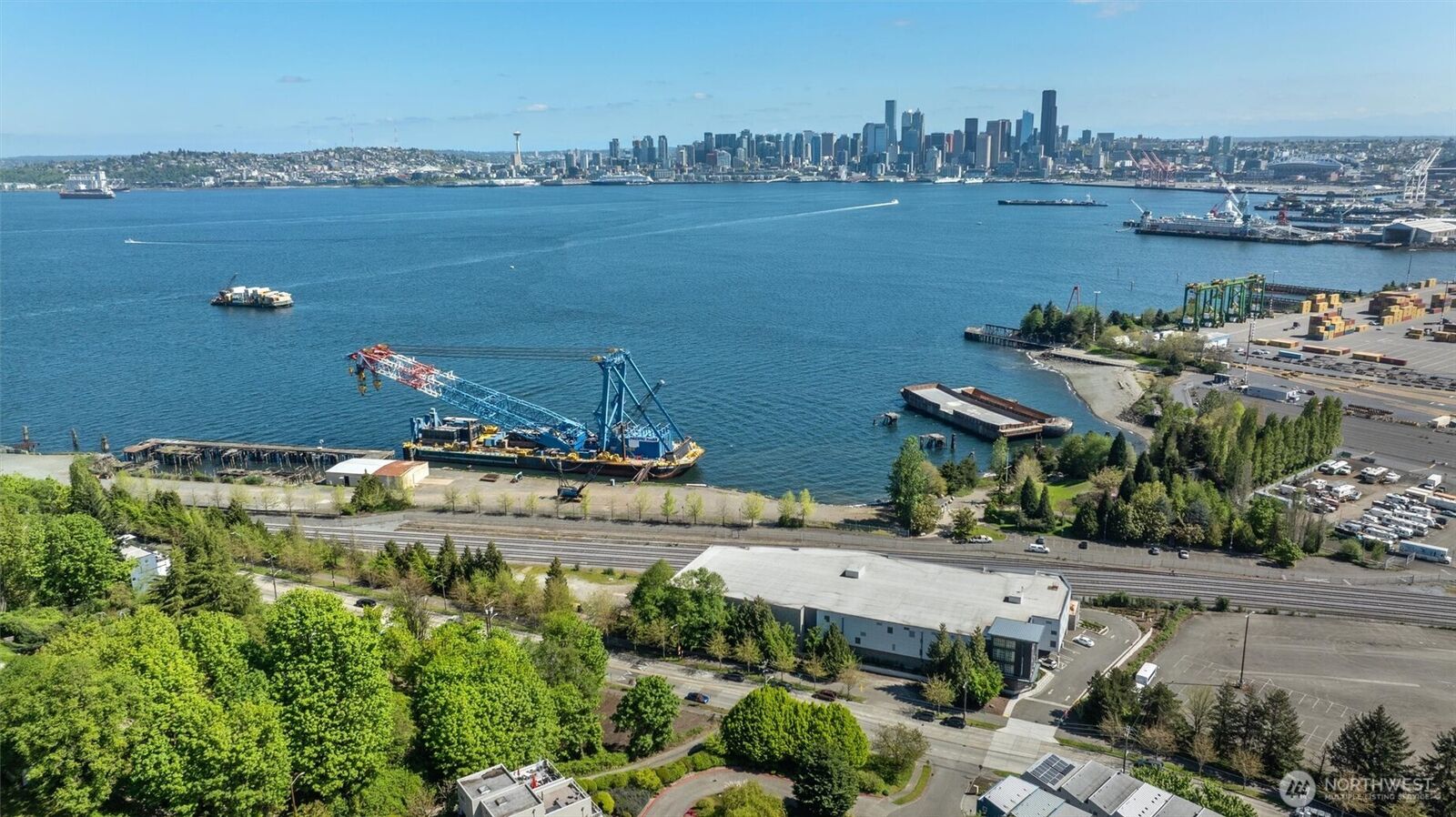 Working Developing Sw MLS#2568062: 2313 Harbor Avenue SW, Seattle, WA 98126