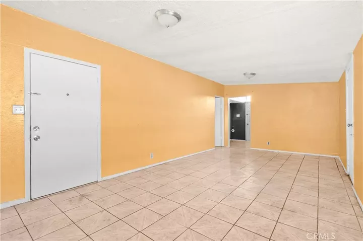 Property Photo:  338 S Sandalwood  CA 91744 