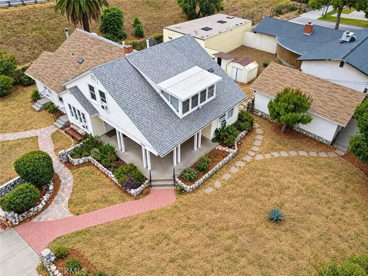 Property Photo:  2950 N Golden Avenue  CA 92404 