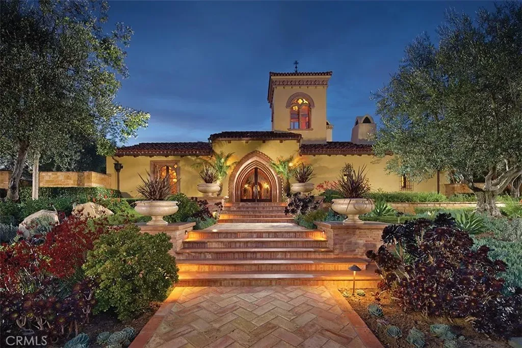 Property Photo:  44 Copper Creek  CA 92603 