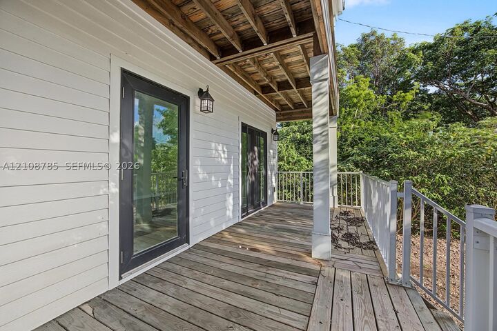 Property Photo:  13 Ocean View Blvd  FL 33037 